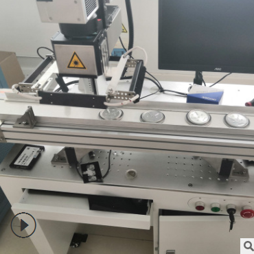 CCD视觉激光打标机自动识别定位激光雕刻机流水线飞行激光刻字机