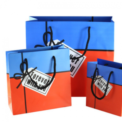 韩版 时尚拼色英文字母礼品袋礼生日礼物纸袋手提袋
