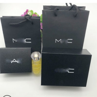 厂家直销MAC小辣椒口红礼盒香水盒520伴手提袋 礼品纸袋 香水包装
