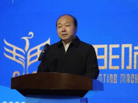 县委书记田军威在2023中国·唐山第三届玉田印刷包装机械国际博览会开幕式上致欢迎词